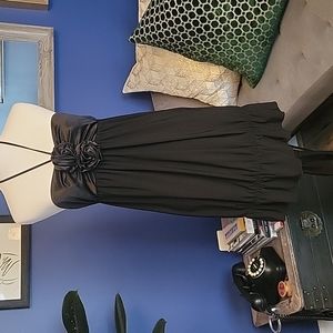 Black mini dress with a tulip bottom